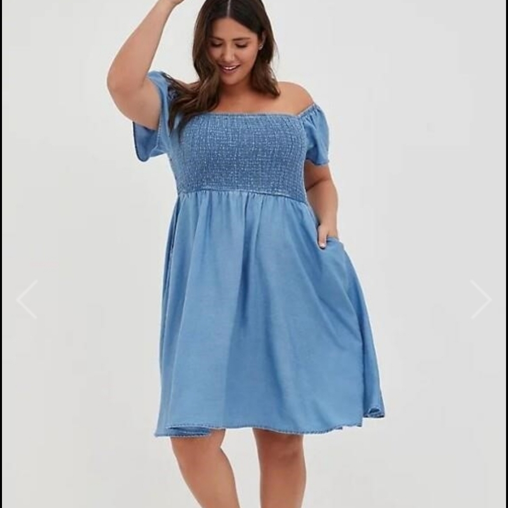 Torrid Women's off-shoulder Dress, Blue, Medium/ Large NWOT